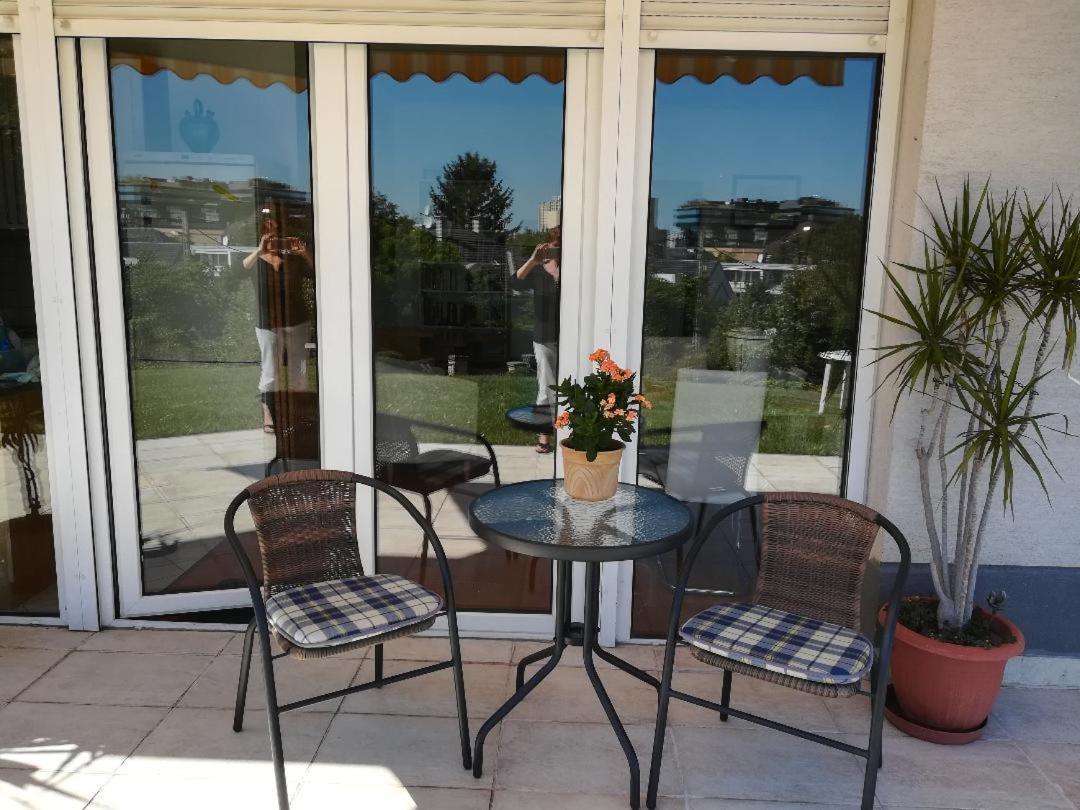 Homy Apartment In Buda, With Safe Garage And Terrace Budapeste Exterior foto