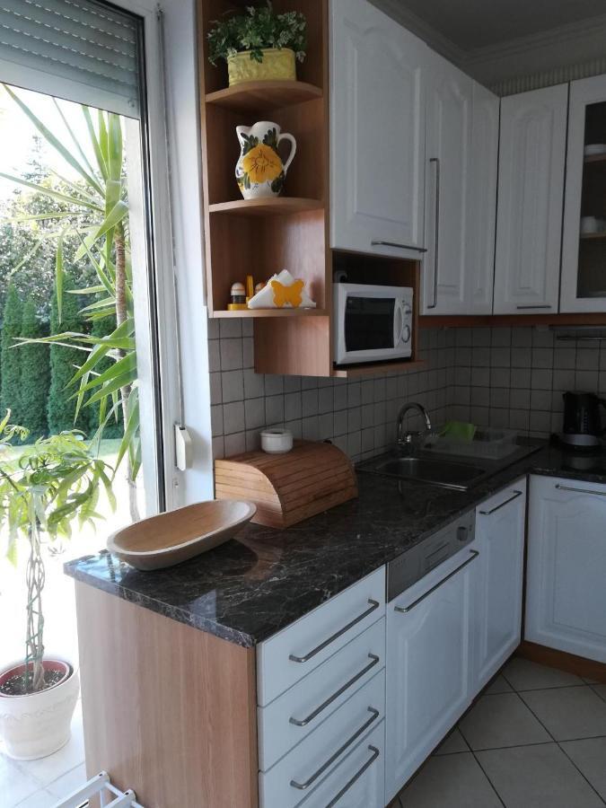Homy Apartment In Buda, With Safe Garage And Terrace Budapeste Exterior foto
